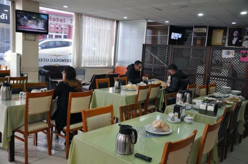 Hekimo?lu Hotel