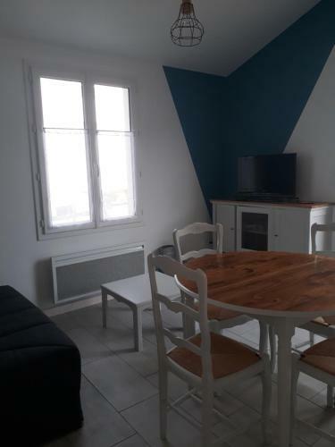 Maisonette 200m De La Plage