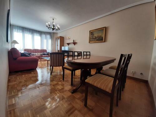 Apartamento Arriondas Iroko 8 Personas