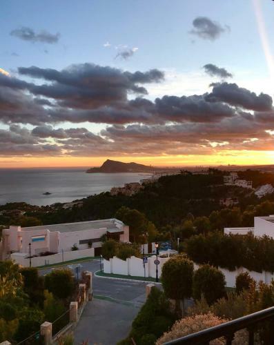 Luxury Apartments With Sea View