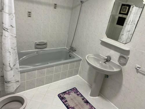 Panoramic Master Room