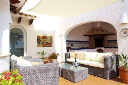 Villa With Tennis Court