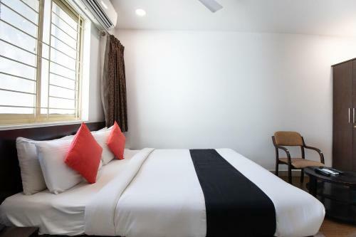Capital O 70516 Hotel Scarlet