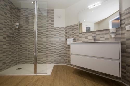 Luxury Ocean Beach Apartment