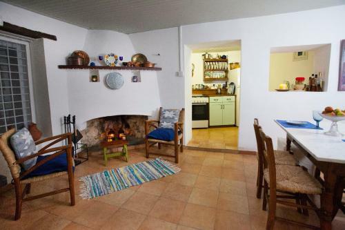 Agroturismo Cecilias Courtyard