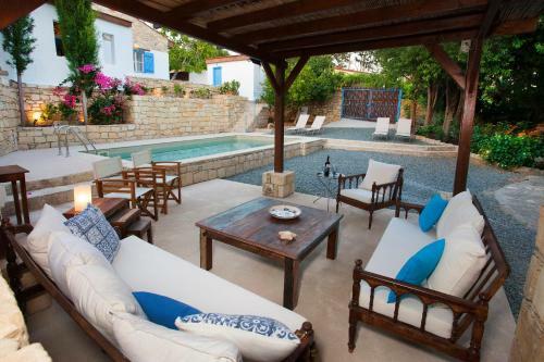 Agroturismo Cecilias Courtyard