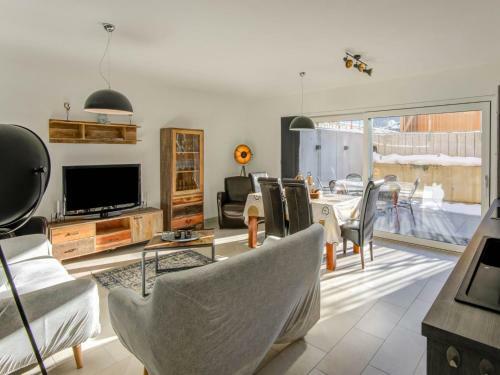 Cosy Apartment In Brixen Im Thale In The Mountains