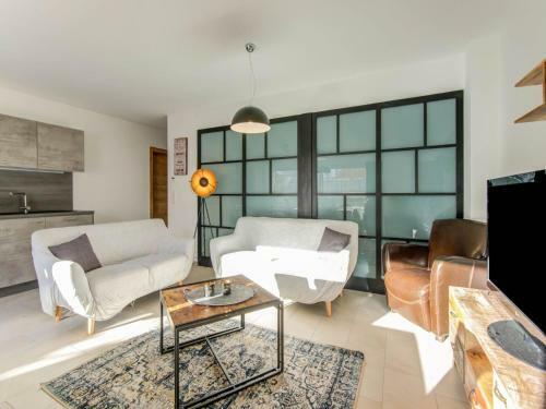 Cosy Apartment In Brixen Im Thale In The Mountains