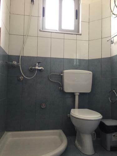 Shyqi Apartments