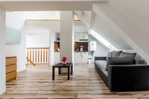 Bo?� Apartm�ny II