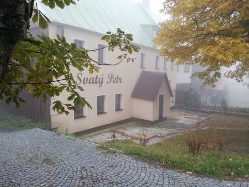 Hostal Penzion Svat� Petr