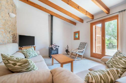 Casa Rubi Y Cas Capella