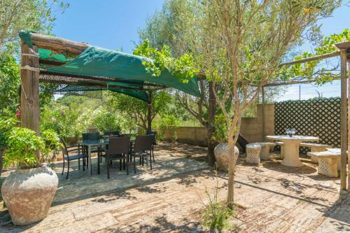 Villa Cas Capell� & Casa Rub�