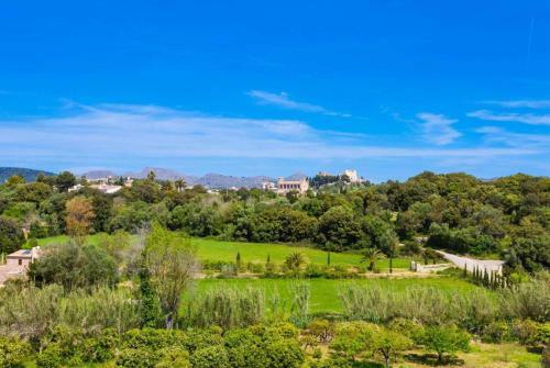Villa Els Mitjans