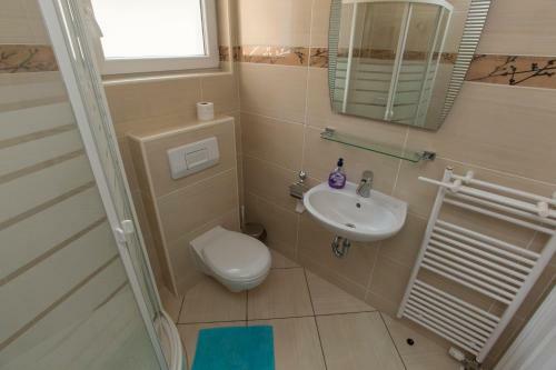 Apartments Damjanovic