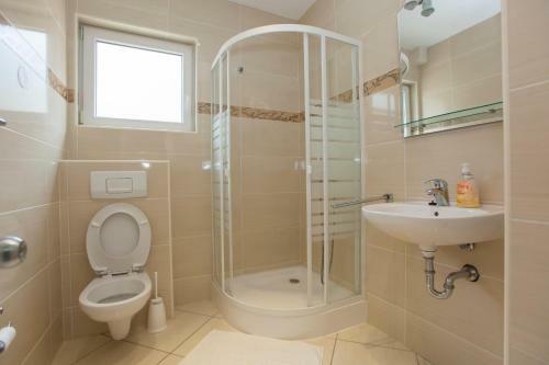 Apartments Damjanovic