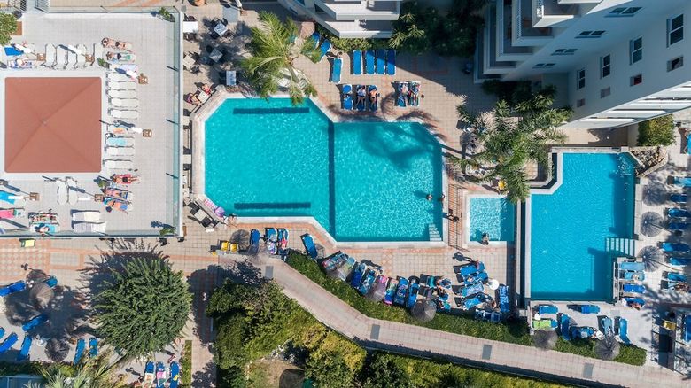 Aparthotel Poseidonia Apartments