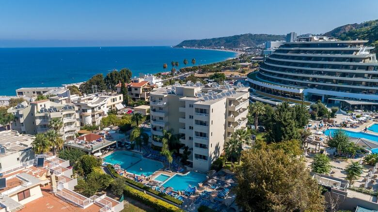 Aparthotel Poseidonia Apartments