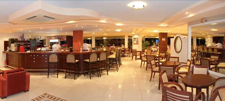 Aparthotel Poseidonia Apartments