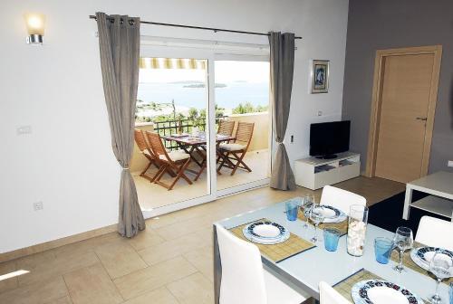 Apartments Maslina