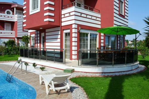 Happy Land Villas