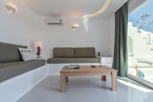 Aparthotel Cavos