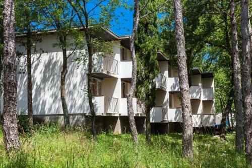 Tourist Settlement Kacjak