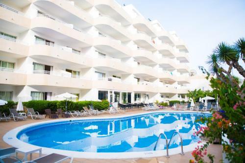 Adults Only Sunny Quiet Apartment In Las Americas