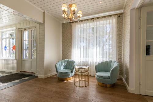Hostal Tiismani Villa