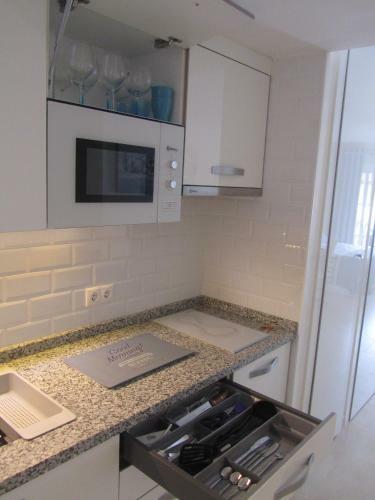 Apartamento Los Cristianos Studio, Modern, Spacious, Pool,wifi