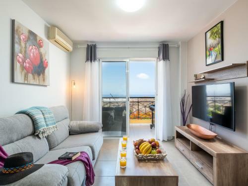 2m Parque La Reina Elegant View Apartment