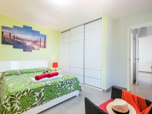 2m Parque La Reina Elegant View Apartment