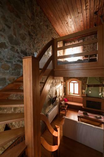 Villa Rustic Stone Home, Milopotamos, Rethymno