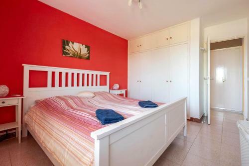 Captivating 1-bed House In Arona