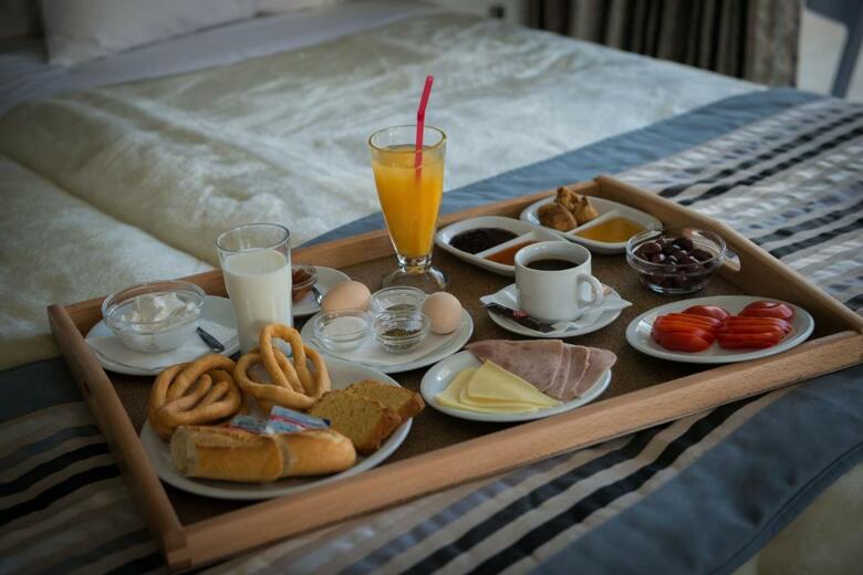 Aparthotel Mantinia Bay Hotel