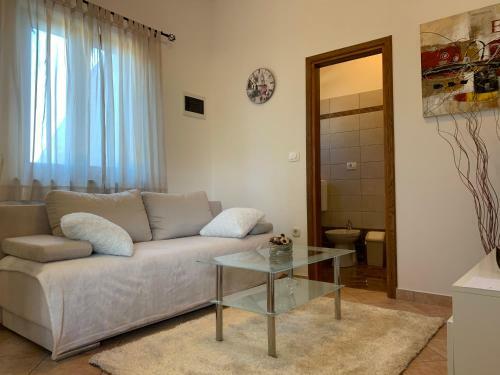 Apartments & Room Piutti