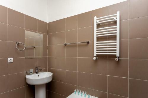 Spacious Apartment For 5 In Bakuriani