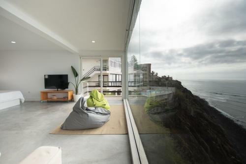 The Apartment Above The Sea