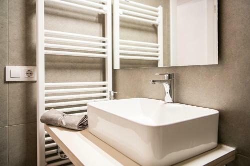Apartamentos Tur�sticos Can Planeses Banyoles