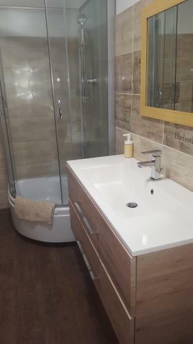 Apartamento Takler Home