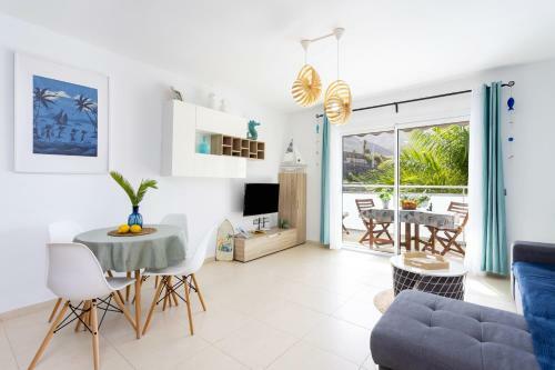 Home2book Stunning Apartment Bajamar