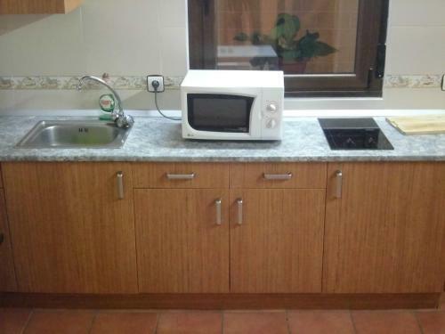 Hostal Albergue Tur�stico Las Eras
