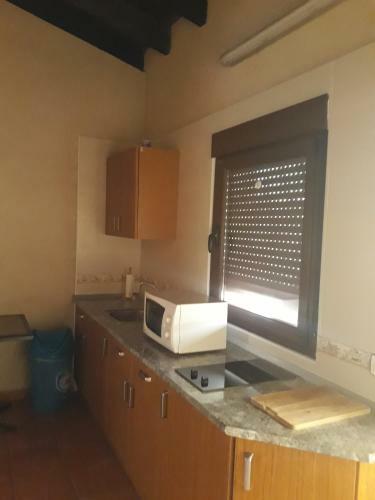Hostal Albergue Tur�stico Las Eras