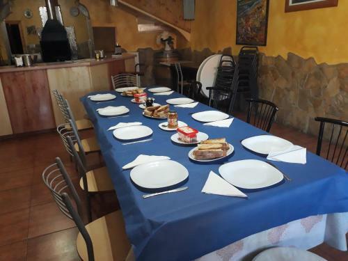 Hostal Albergue Tur�stico Las Eras