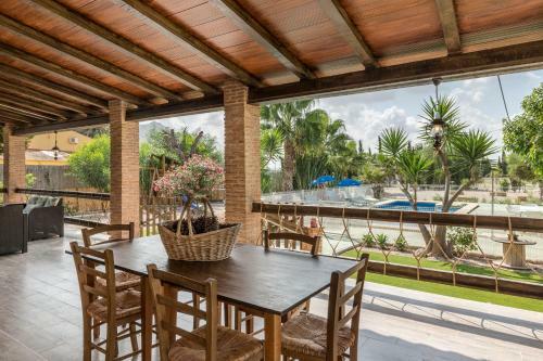 Villa Fina (Piscina/wifi/barbacoa/parking)