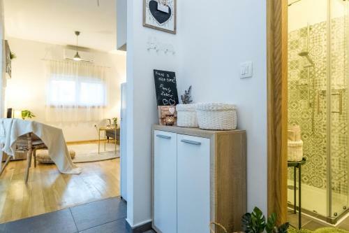 Home Sweet Apartments