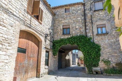 Casa Bellm�n Vive El Astroturismo En Belltall