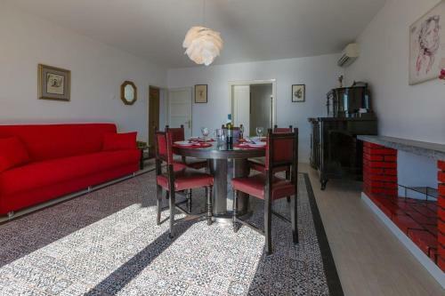 Apartment In Crikvenica 39237