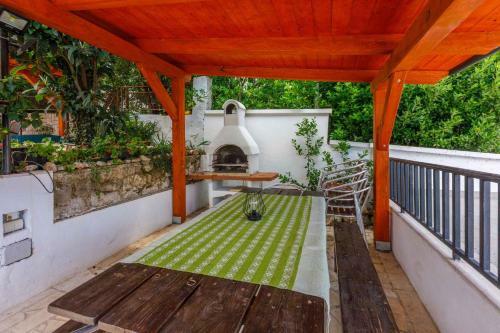 Apartment In Crikvenica 39336