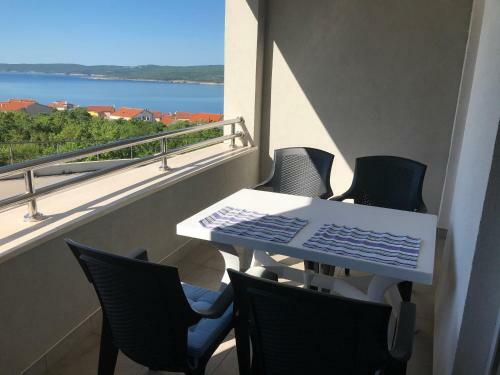 Blue Moon Residence Apartment D02 With Splendid Seaview